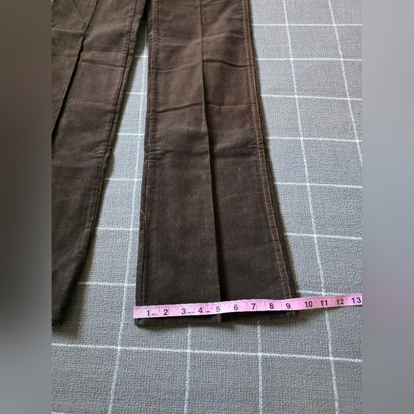 Vtg 70s Deadstock Hot Dogs Corduroy Flare Pants 28 x 34 - Picture 2 of 11